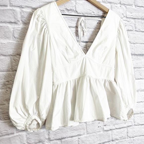 STAUD Luna Puff-Sleeve Peplum Top - Picture 3 of 11